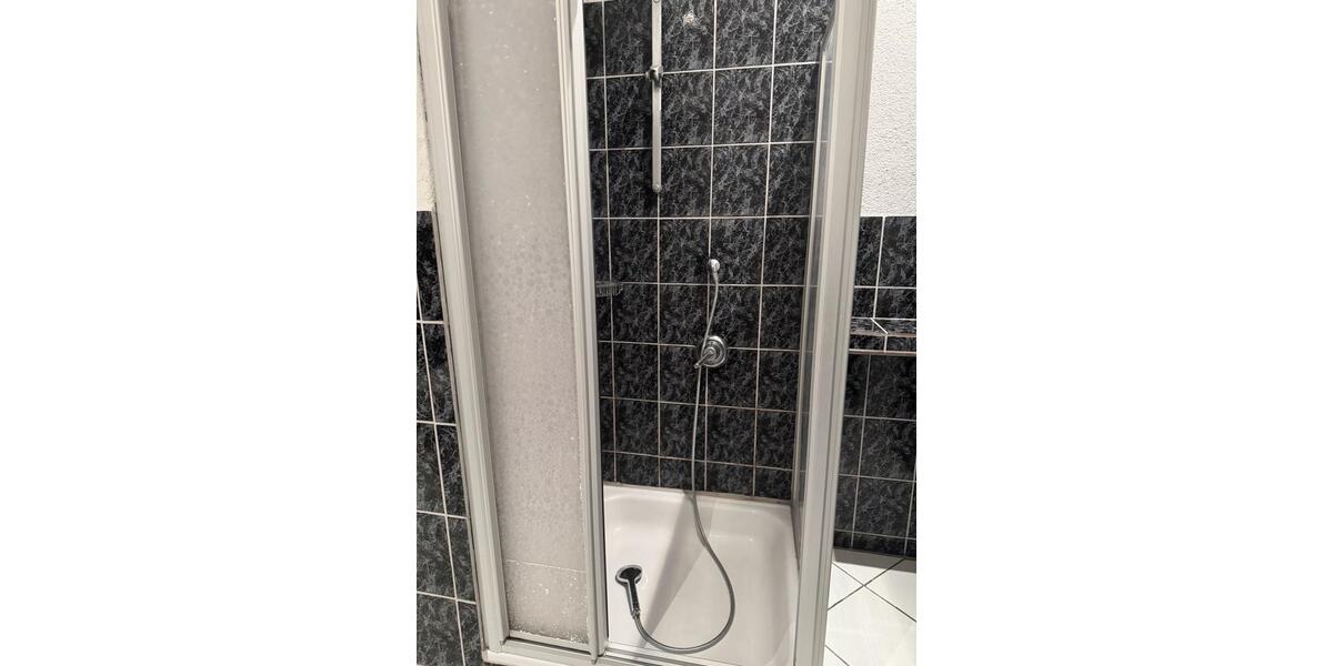 Dachgeschoßwohnung Bürstadt - 2 Zimmer, 85 m&sup2;, 1.000&euro; | Angebot:24658805