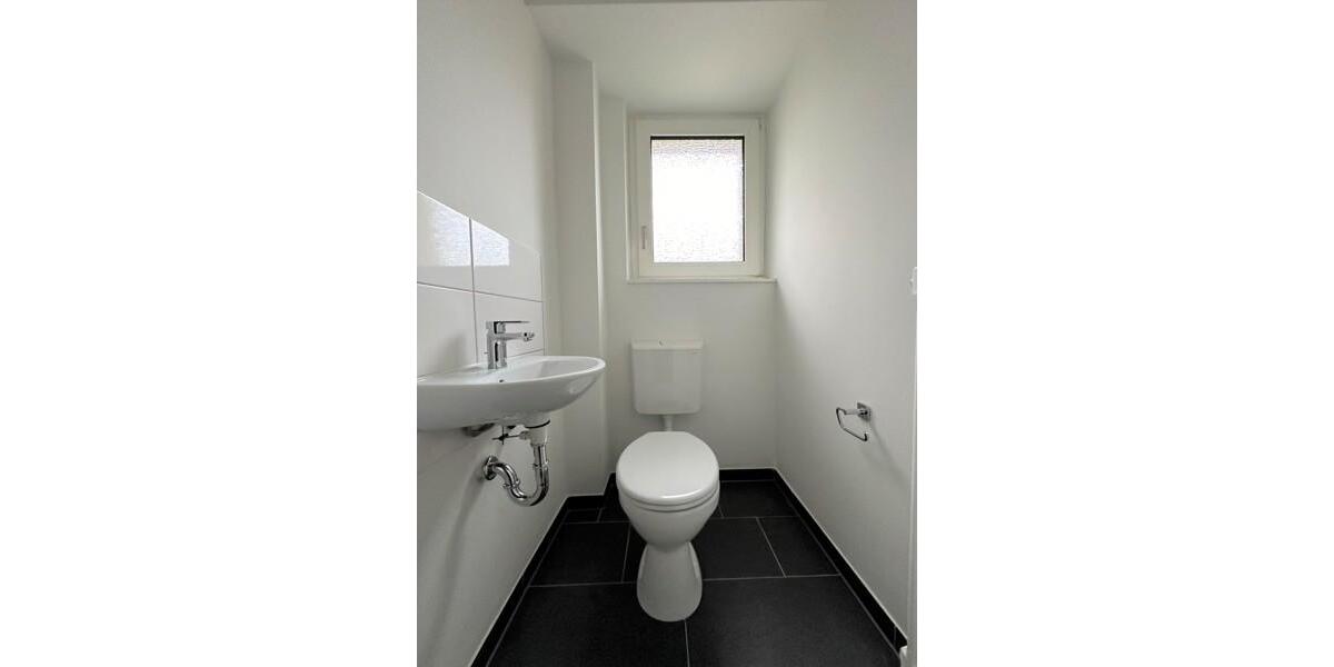 Dachgeschoßwohnung Wuppertal Gemarkung Langerfeld - 2 Zimmer, 41 m&sup2;, 353&euro; | Angebot:26661773