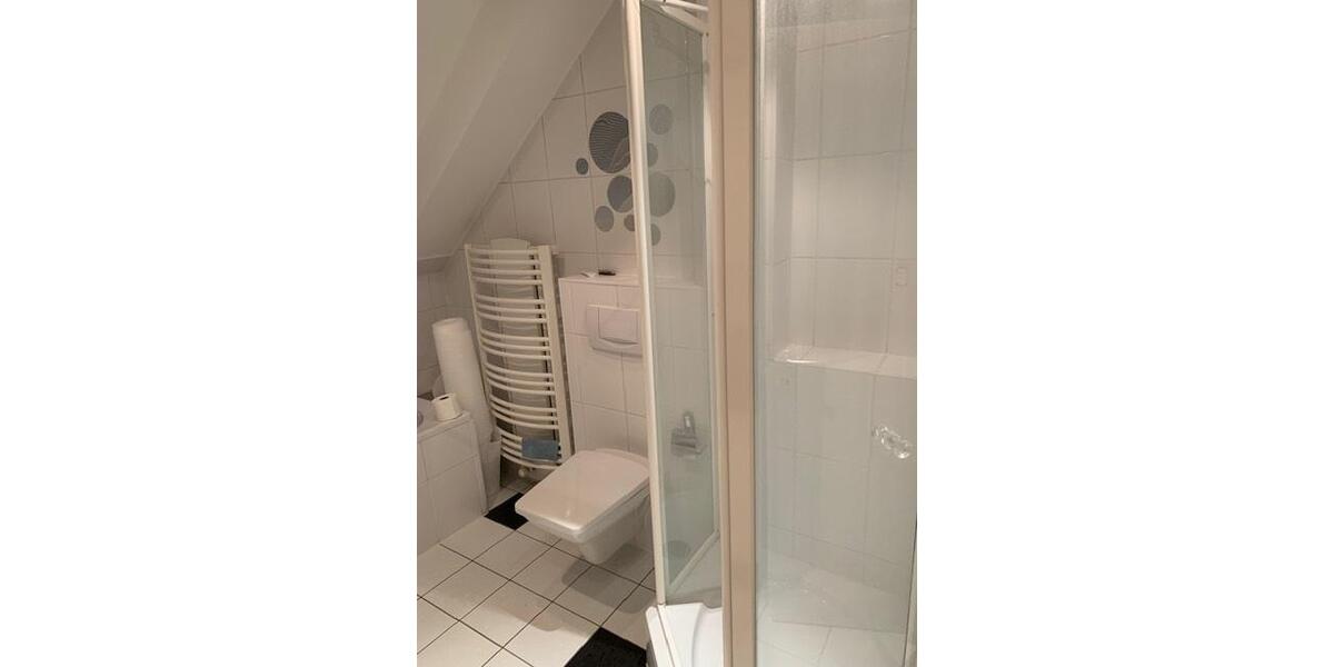 Dachgeschoßwohnung Wilnsdorf - 3 Zimmer, 85 m&sup2;, 745&euro; | Angebot:26066572