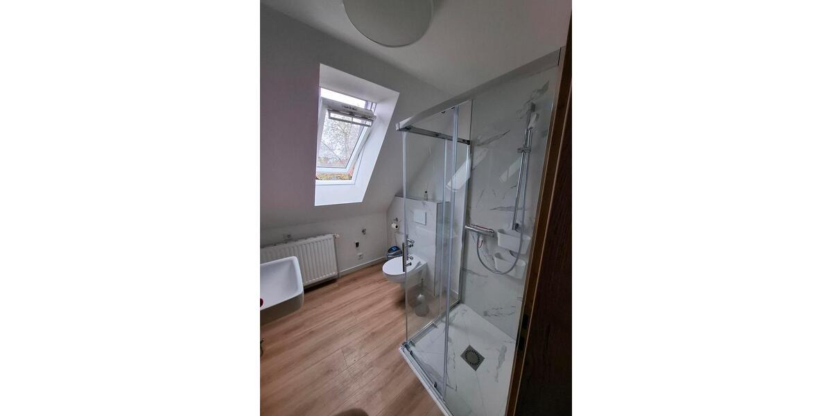 Wohnen auf Zeit Papenburg - 10 Zimmer, 256 m&sup2;, 17&euro; | Angebot:22982505