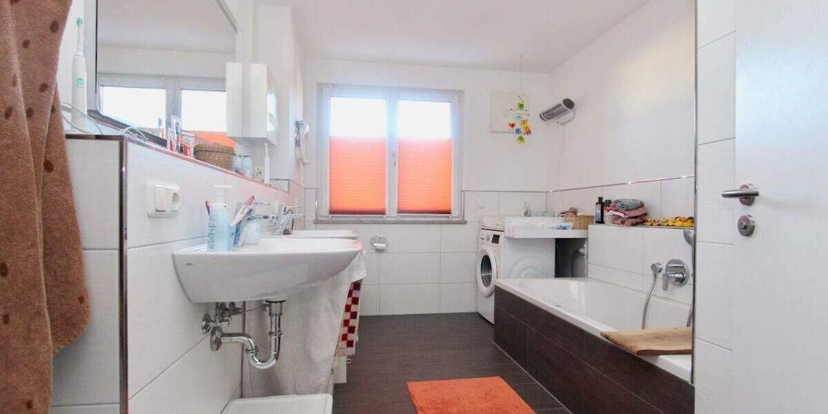 Gesundes Wohnen - Moderne 3-Zimmer Wohnung im Niedrigenergiehaus (Massivholz) 3 zimmer