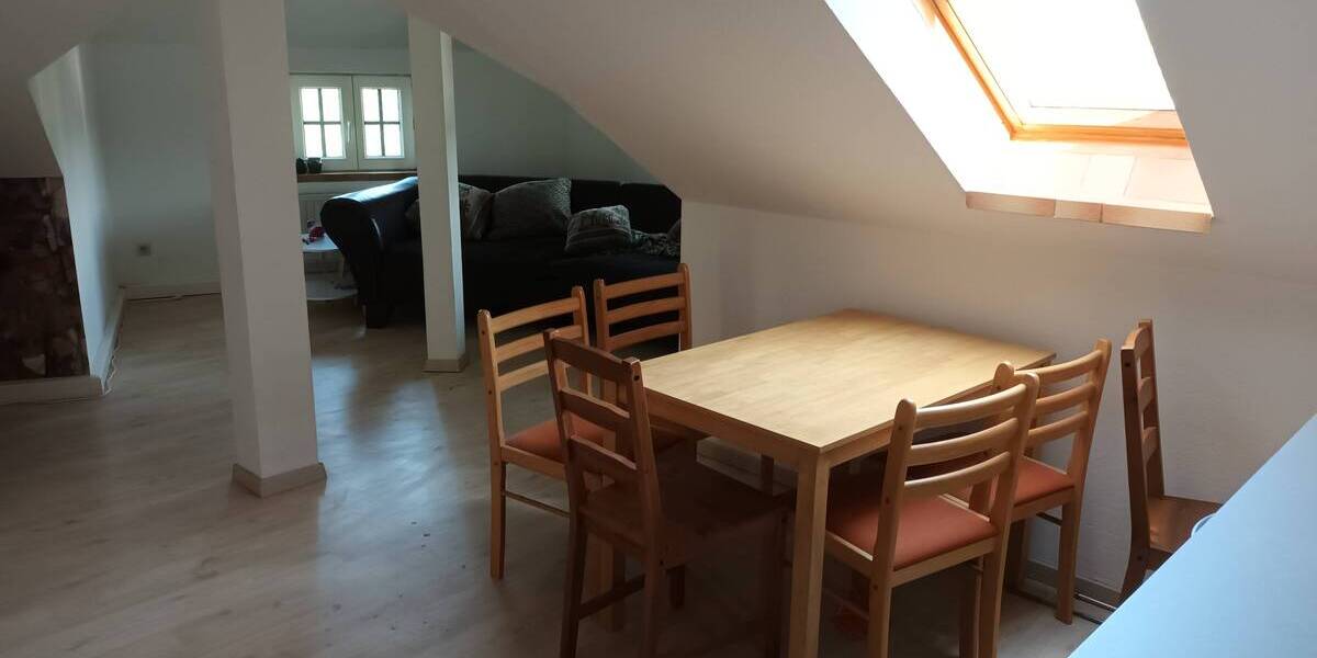 Etagenwohnung Auerbach - 2 Zimmer, 58 m&sup2;, 261&euro; | Angebot:25697806