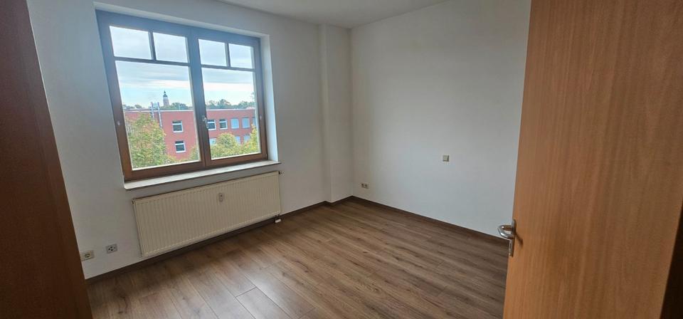 Erdgeschoßwohnung Herzberg (Elster) - 3 Zimmer, 77 m&sup2;, 480&euro; | Angebot:26266124