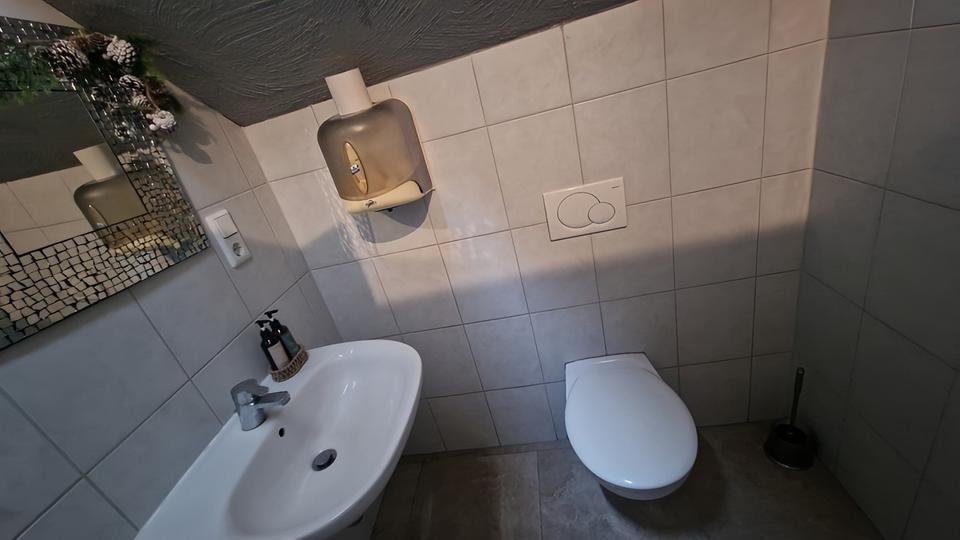 Wohnen auf Zeit Wolfenbüttel - 7 Zimmer, 240 m&sup2;, 14&euro; | Angebot:24681598