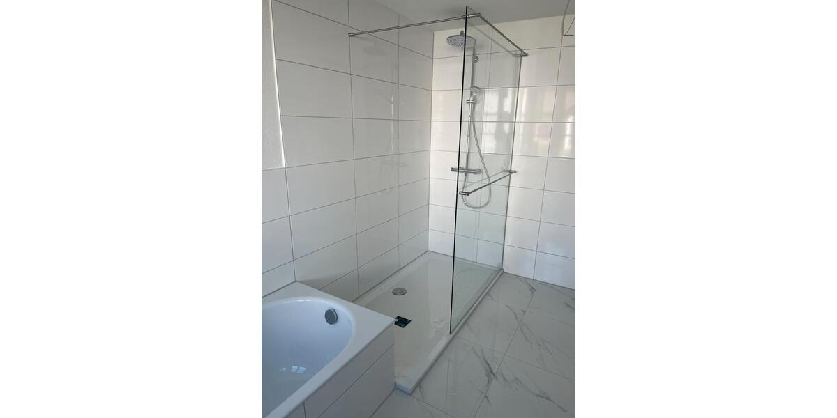 Reihenhaus Ostfildern - 8 Zimmer, 250 m&sup2;, 4.700&euro; | Angebot:26399281