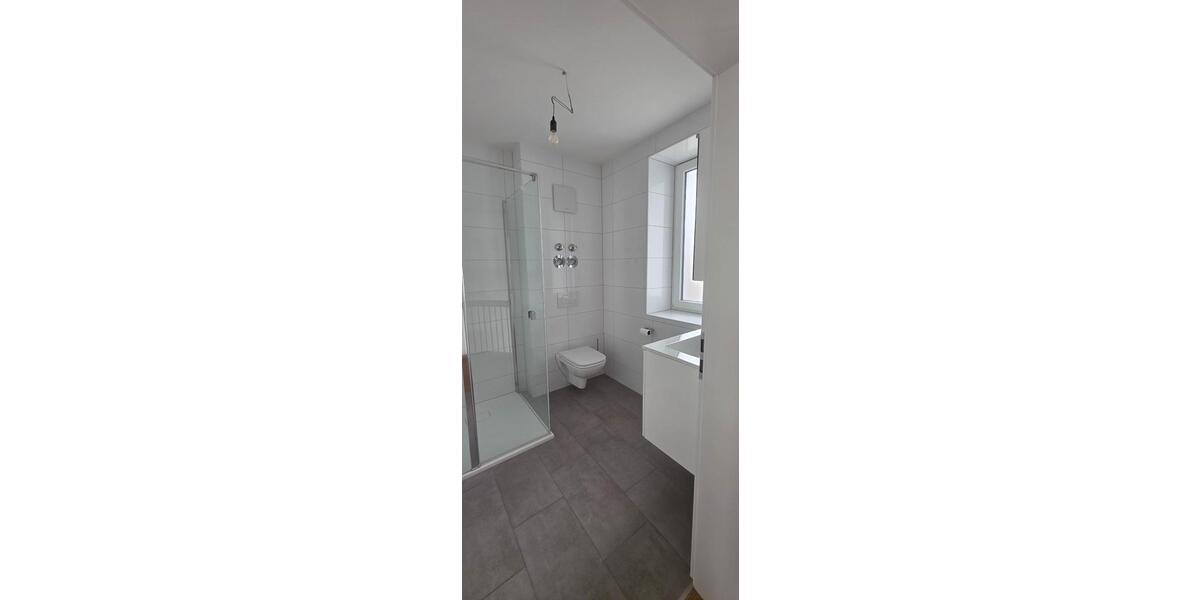 Erdgeschoßwohnung Reiskirchen - 3 Zimmer, 73 m&sup2;, 1.000&euro; | Angebot:25636471