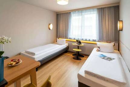 Zimmer Freiburg im Breisgau Brühl - 1 Zimmer, 1.500&euro; | Angebot:22848701