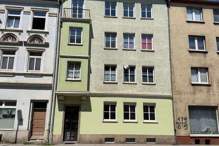 Wohnung Halberstadt - 3 Zimmer, 67 m&sup2;, 289&euro; | Angebot:27272676