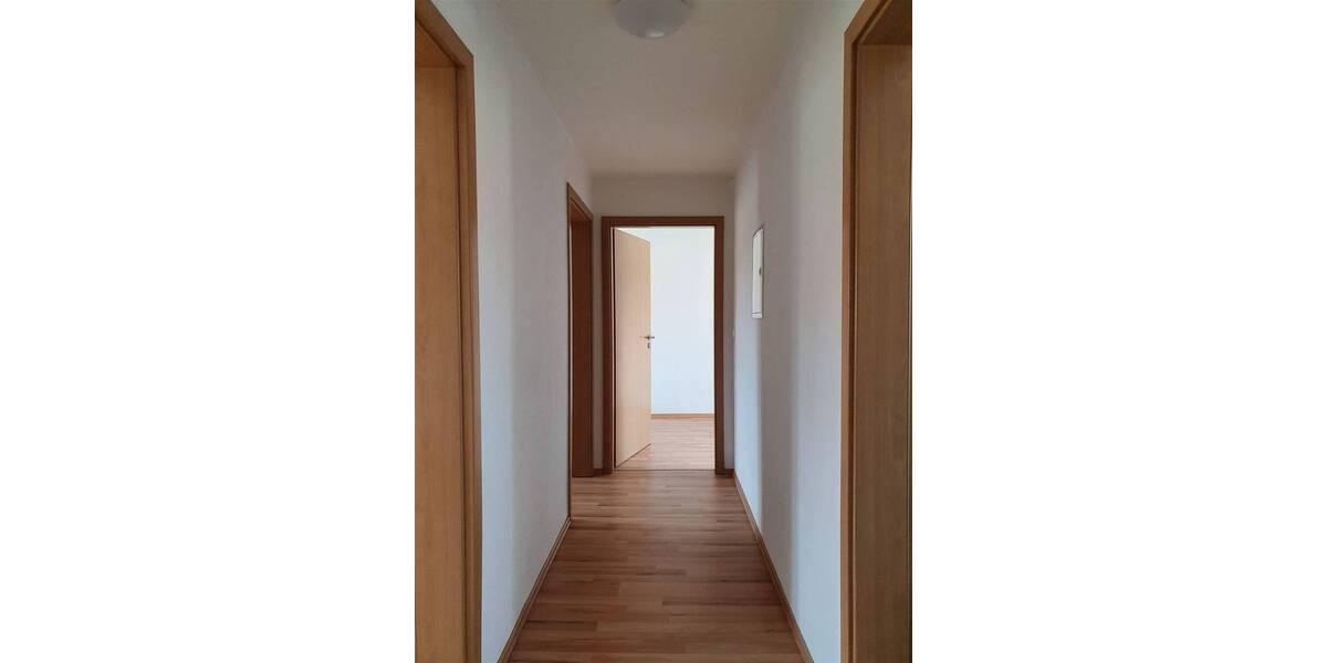 Etagenwohnung Bitterfeld Kraftwerksiedlung - 2 Zimmer, 51 m&sup2;, 350&euro; | Angebot:25740358