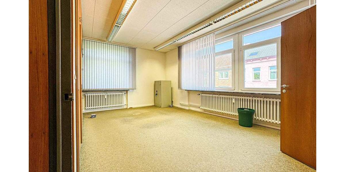 Gewerbeobjekt Kiel Exerzierplatz - 1 Zimmer, 245 m&sup2;, 3.400&euro; | Angebot:25666599