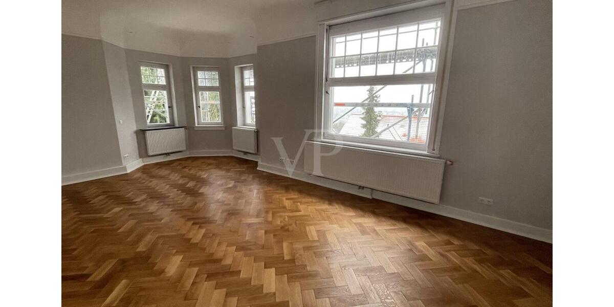 Maisonettenwohnung Marburg - 5 Zimmer, 200 m&sup2;, 3.100&euro; | Angebot:24867686