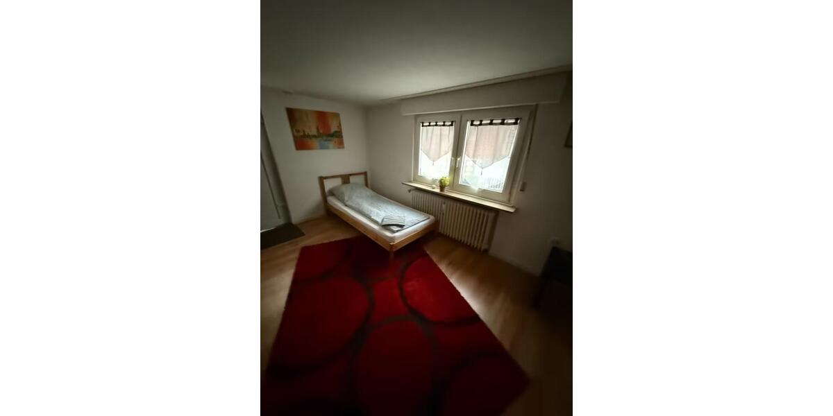 Wohnen auf Zeit Lohmar - 4 Zimmer, 160 m&sup2;, 13&euro; | Angebot:24784447