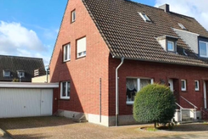 Wohnen auf Zeit Grevenbroich Neuenhausen - 8 Zimmer, 250 m&sup2;, 25&euro; | Angebot:25894365