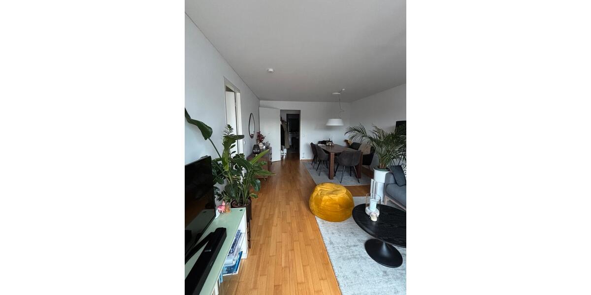 Etagenwohnung München Moosach - 3 Zimmer, 68 m&sup2;, 2.052&euro; | Angebot:26692045