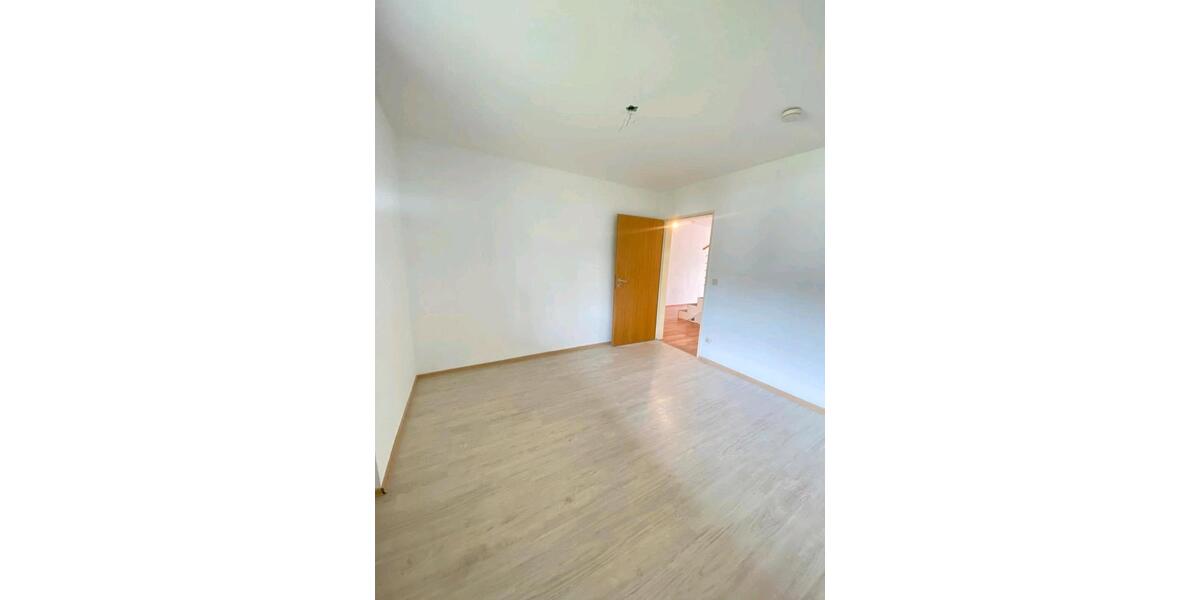 Maisonettenwohnung Erding - 4 Zimmer, 93 m&sup2;, 1.380&euro; | Angebot:26380423