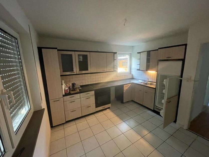 1 Zimmer Möbliert in 3er WG (ca. 20qm)