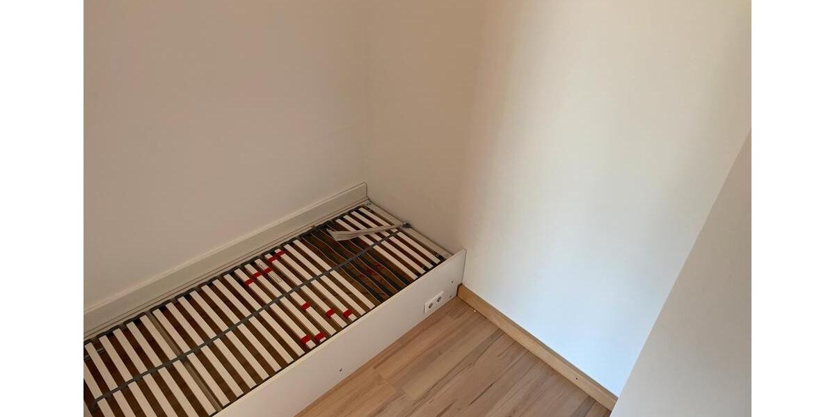 Etagenwohnung Wuppertal Lichtenplatz - 2.5 Zimmer, 61 m&sup2;, 520&euro; | Angebot:26042238