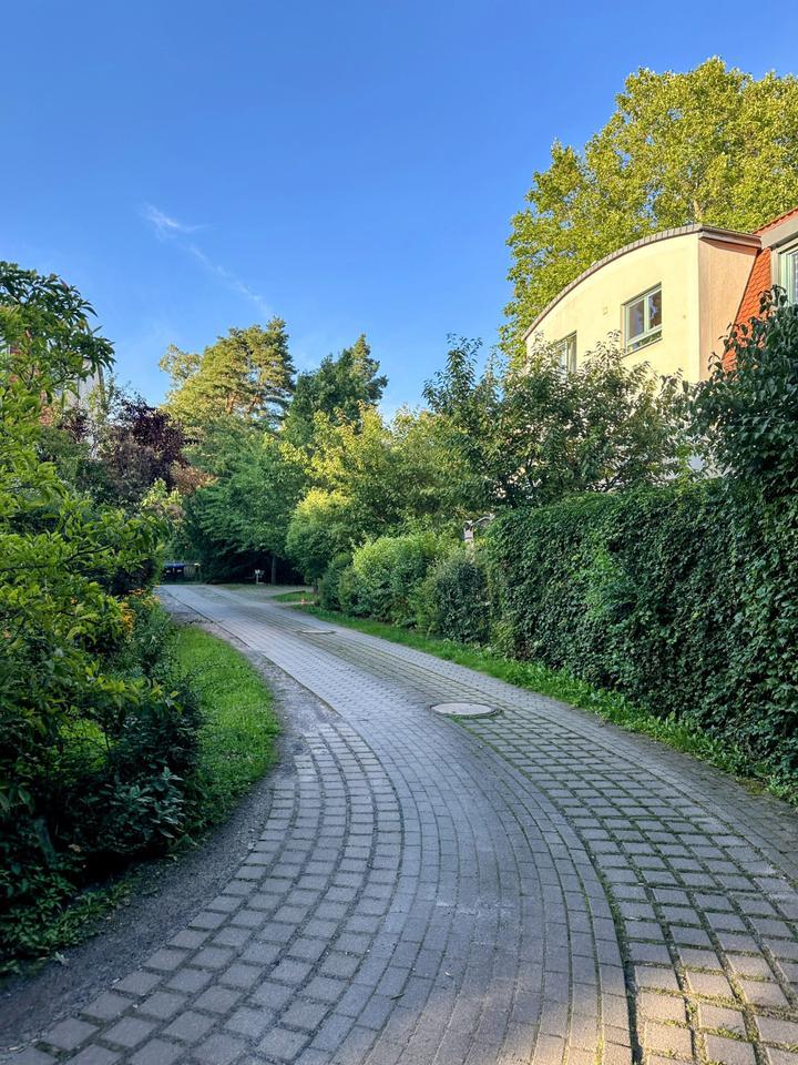 4 12 RaumWohnung, Radebeul West, über Meißner Str., grüne Umgebung, Einbaumöbel, guter Schnitt