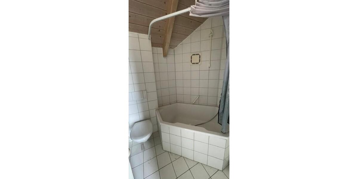 Dachgeschoßwohnung Heidenheim an der Brenz - 2 Zimmer, 67 m&sup2;, 820&euro; | Angebot:26364852