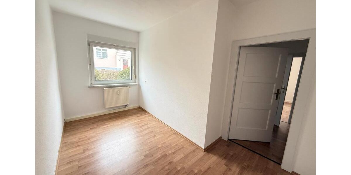 Erdgeschoßwohnung Markkleeberg - 2 Zimmer, 32 m&sup2;, 390&euro; | Angebot:26038394