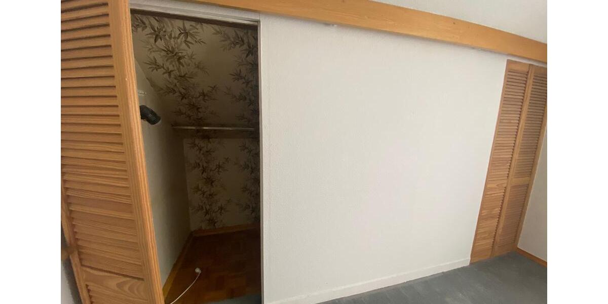 Dachgeschoßwohnung Butzbach - 3 Zimmer, 85 m&sup2;, 900&euro; | Angebot:24688057