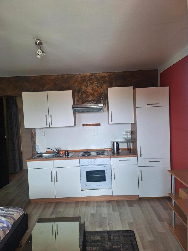 schönes Appartement mit Balkon, komplett möbliert