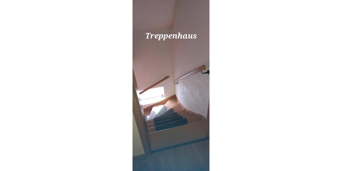 Dachgeschoßwohnung Südliches Anhalt Pfaffendorf - 2 Zimmer, 45 m&sup2;, 408&euro; | Angebot:25216856