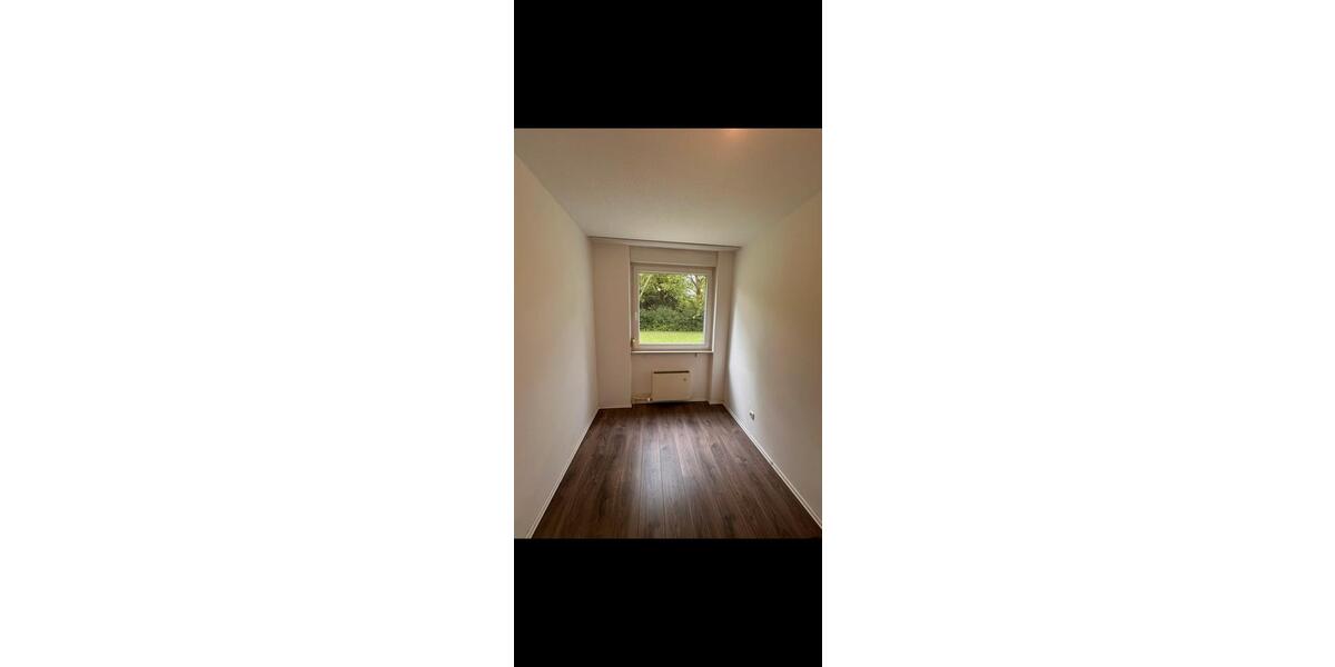 Erdgeschoßwohnung Ludwigshafen am Rhein - 2 Zimmer, 44 m&sup2;, 635&euro; | Angebot:25056574