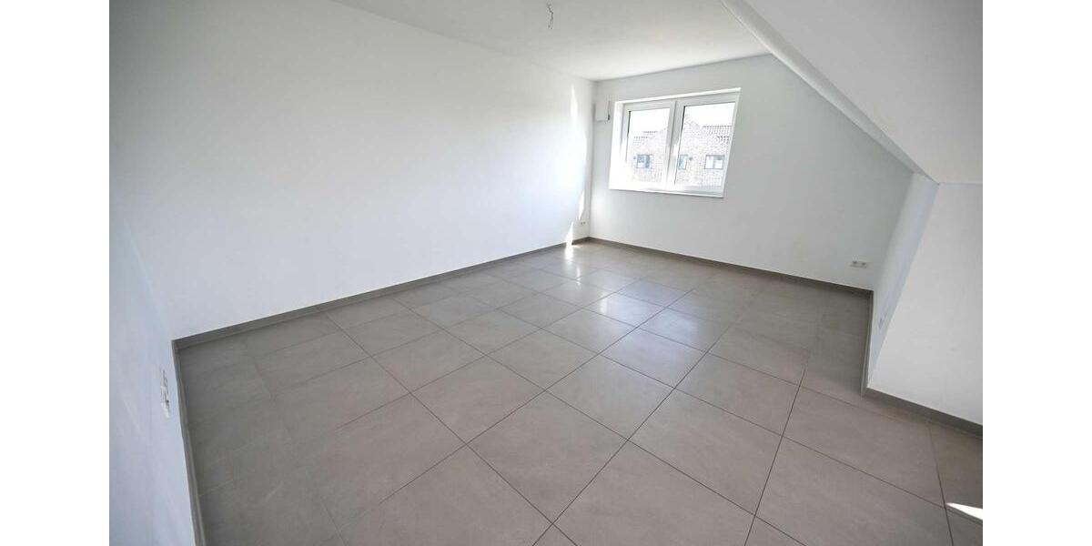Dachgeschoßwohnung Quakenbrück - 3 Zimmer, 88 m&sup2;, 800&euro; | Angebot:26312455