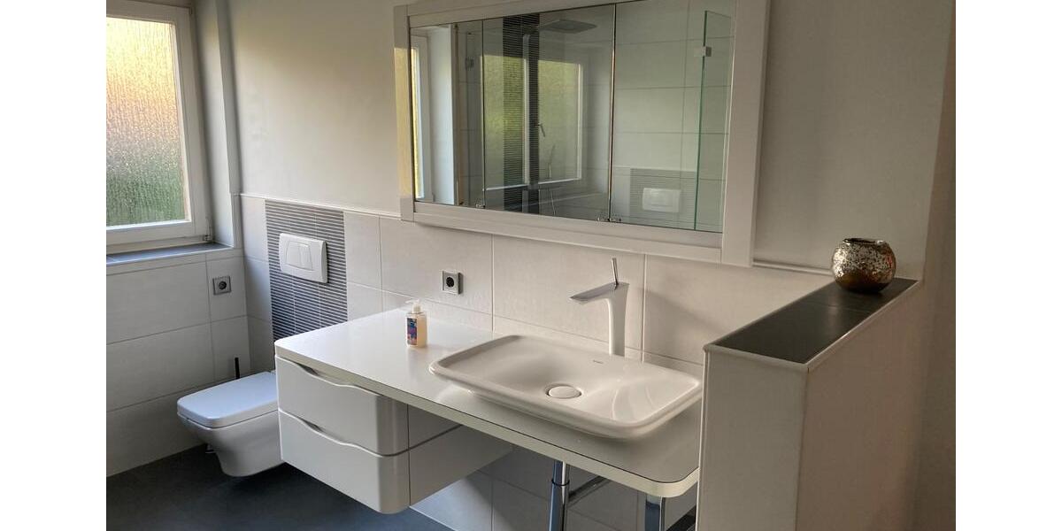 Etagenwohnung Eberbach - 4 Zimmer, 138 m&sup2;, 1.550&euro; | Angebot:25325060