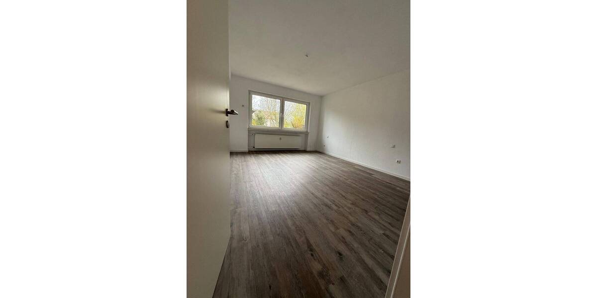 Etagenwohnung Fulda / Niesig Niesig - 2 Zimmer, 81 m&sup2;, 860&euro; | Angebot:26155444