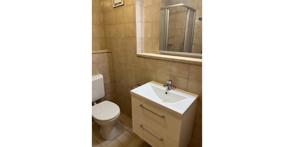 Etagenwohnung Neuhaus am Inn - 1.5 Zimmer, 38 m&sup2;, 390&euro; | Angebot:25619454