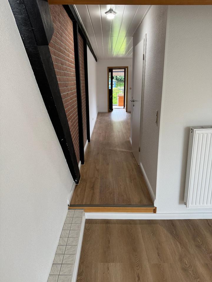 150qm 4 Zimmer Haus Schleswig 700qm Garten Garage zwei neue EBK