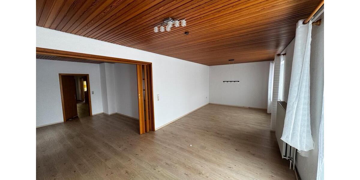 Mehrfamilienhaus, Wohnhaus Syke - 10 Zimmer, 270 m&sup2;, 2.500&euro; | Angebot:24933759