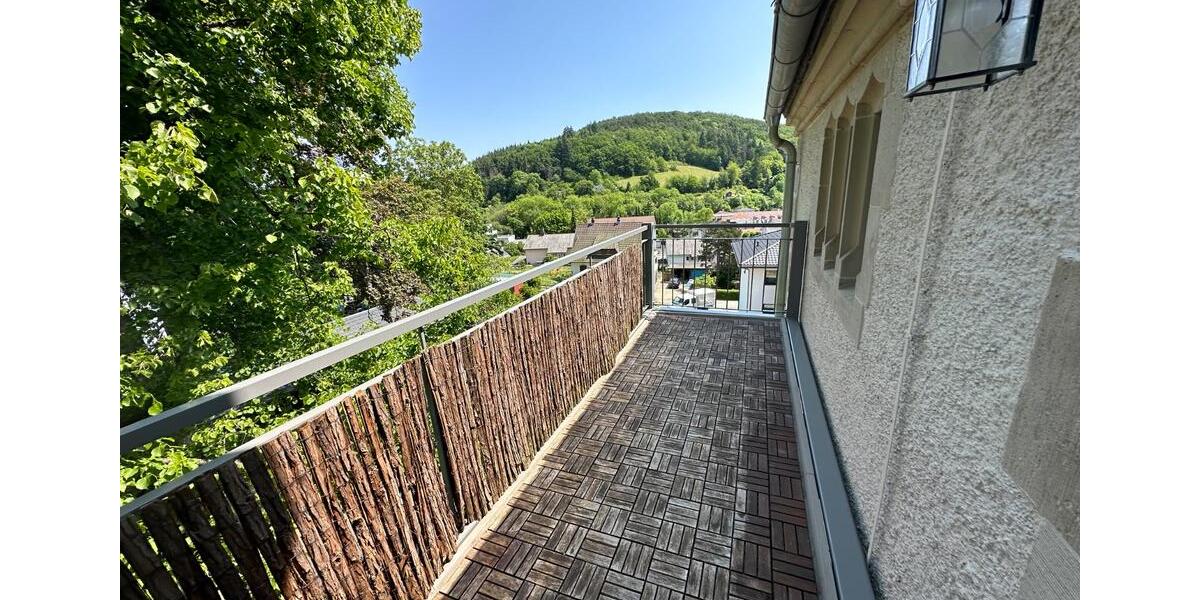Etagenwohnung Gladenbach - 2.5 Zimmer, 95 m&sup2;, 995&euro; | Angebot:26547662