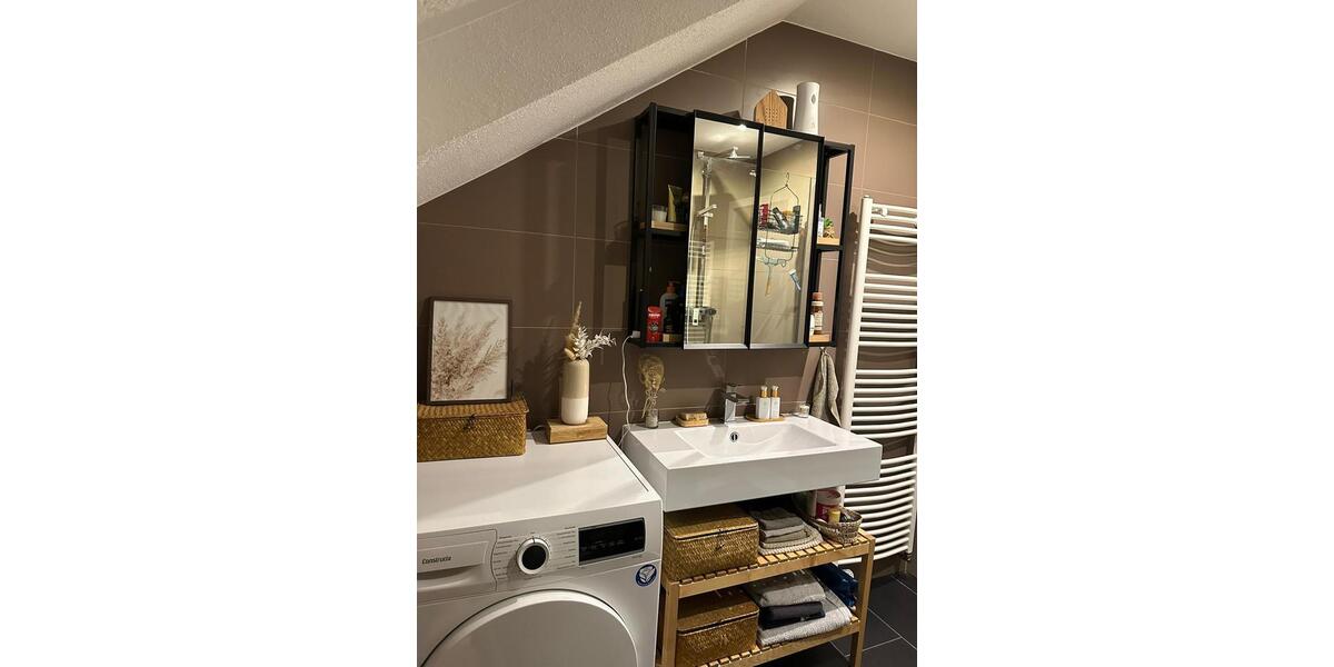 Wohnen mit Stil - Moderne DG Wohnung in Wallerfangen 2 zimmer