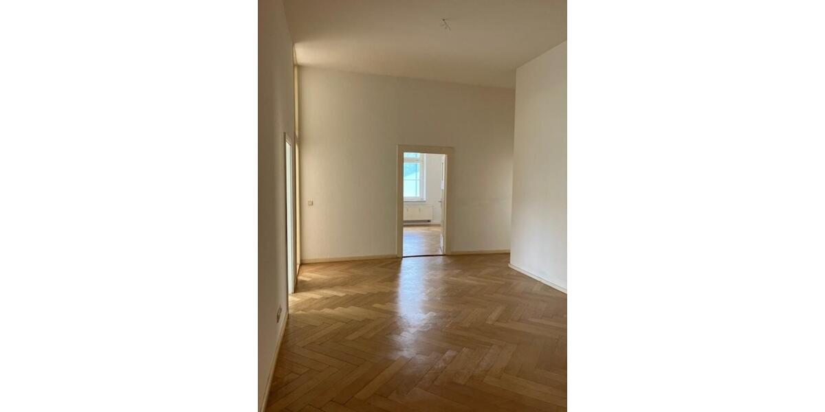 Etagenwohnung Blankenburg (Harz) - 3 Zimmer, 126 m&sup2;, 670&euro; | Angebot:21395487