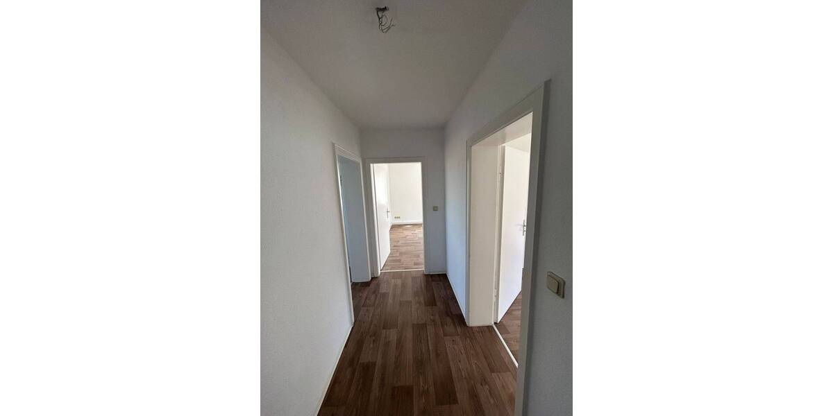 Etagenwohnung Uslar Volpriehausen - 3 Zimmer, 60 m&sup2;, 355&euro; | Angebot:26703125
