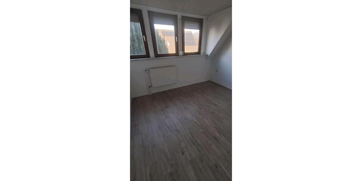 Wohnen auf Zeit Wallenhorst - 6 Zimmer, 150 m&sup2;, 300&euro; | Angebot:26432764