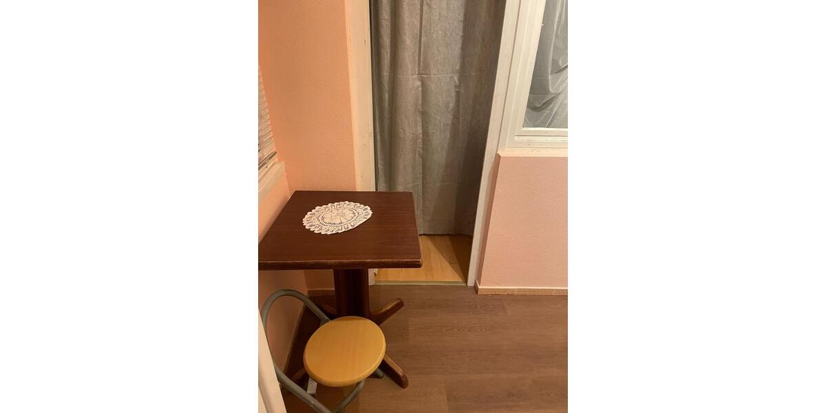 Etagenwohnung Hatzenbühl - 1 Zimmer, 23 m&sup2;, 520&euro; | Angebot:25641197