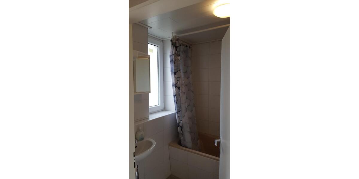 Wohnen auf Zeit Malsfeld - 5 Zimmer, 90 m&sup2;, 150&euro; | Angebot:22910244