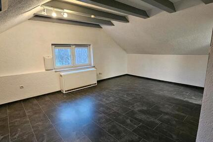 1-Zimmer-Dachgeschosswohnung Flörsheim 1 zimmer