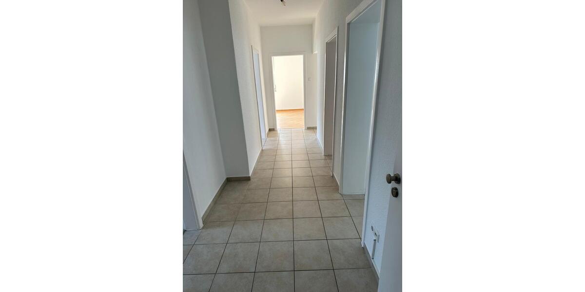 Etagenwohnung Königsbronn - 4 Zimmer, 90 m&sup2;, 800&euro; | Angebot:26073145
