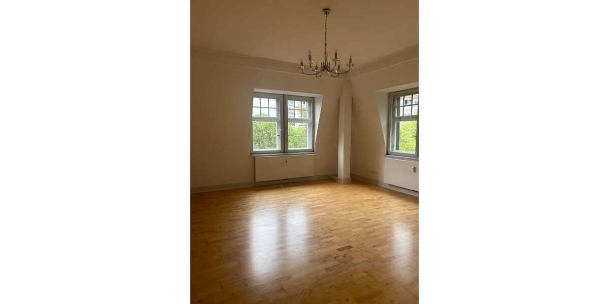 Etagenwohnung Bad Kissingen - 3 Zimmer, 107 m&sup2;, 800&euro; | Angebot:26828642