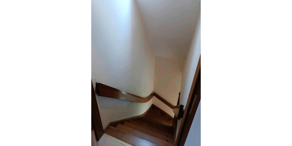 Etagenwohnung Leer (Ostfriesland) - 4 Zimmer, 90 m&sup2;, 700&euro; | Angebot:26123806