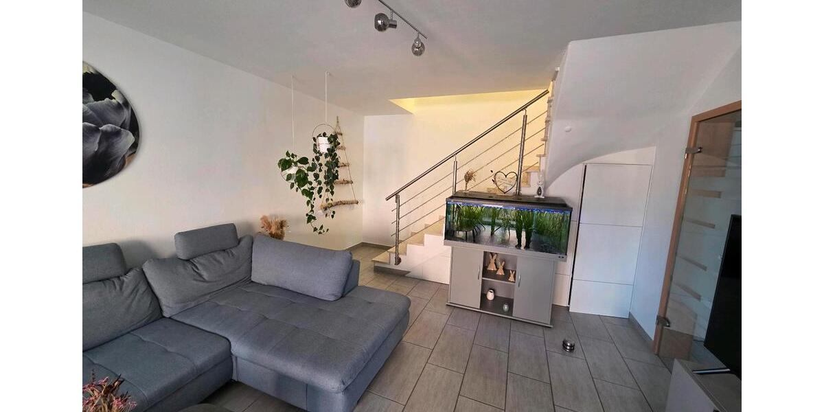 Maisonettenwohnung Burglengenfeld - 3 Zimmer, 95 m&sup2;, 1.045&euro; | Angebot:25844476