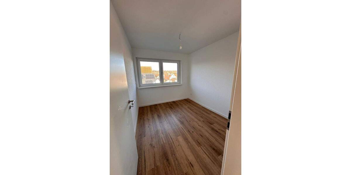 Etagenwohnung Markgröningen Unterriexingen - 4 Zimmer, 102 m&sup2;, 1.500&euro; | Angebot:24762440
