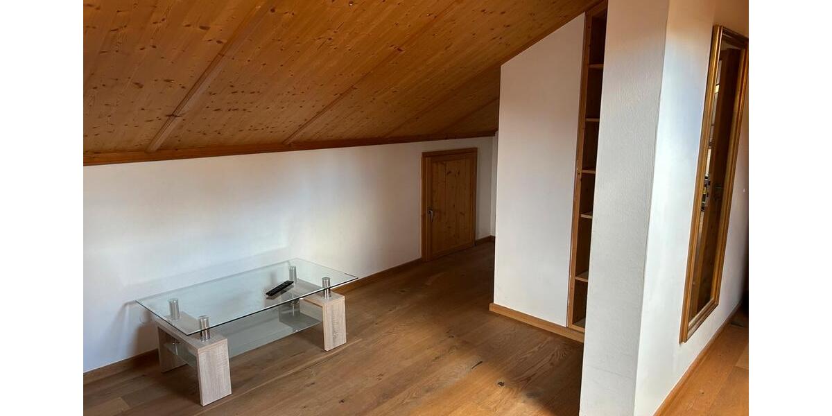 Dachgeschoßwohnung Bad Feilnbach - 2 Zimmer, 55 m&sup2;, 750&euro; | Angebot:26023301