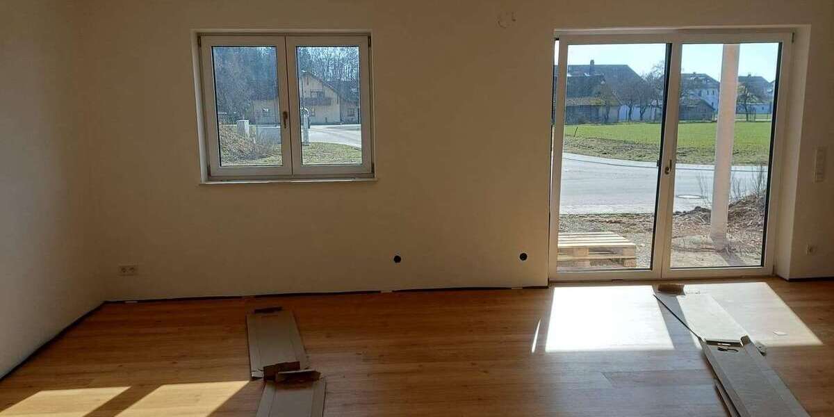 Etagenwohnung Kirchroth - 3 Zimmer, 93 m&sup2;, 1.130&euro; | Angebot:25401257