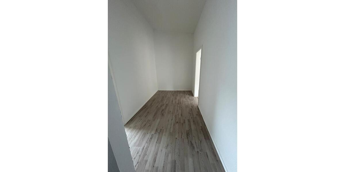 Reihenhaus Ennepetal - 4 Zimmer, 190 m&sup2;, 1.720&euro; | Angebot:15612248